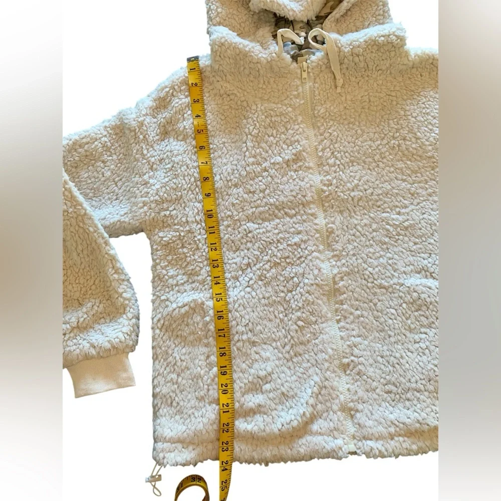 Sherpa Style Zip Hoodie Jacket with Camo Interior from Hem & Thread